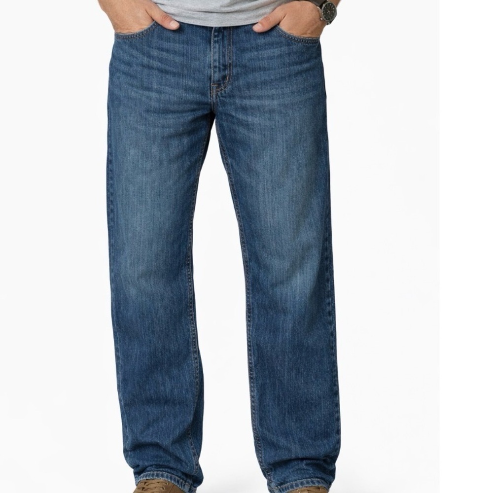 Men's 550 Levi's Jeans medium wash boot cut SZ 32" X 30" pants excellent cond.